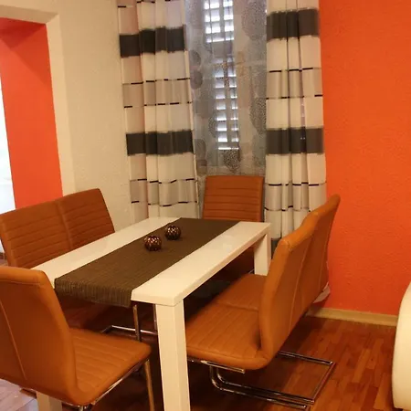 Apartamento Room's *